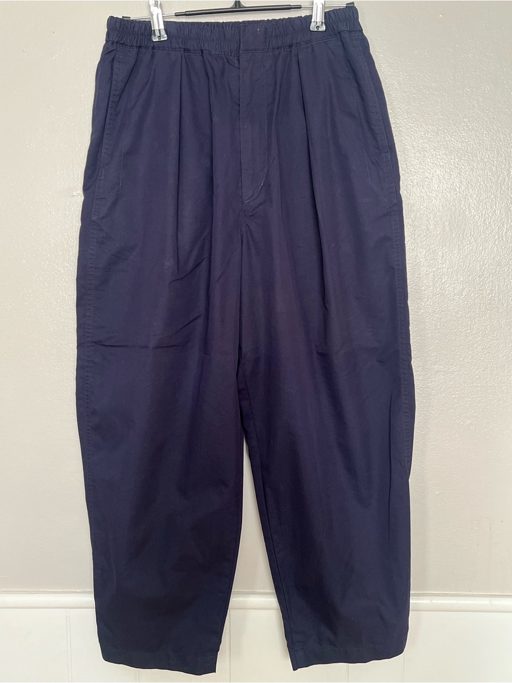 Uniqlo Navy Elastic Waist Barrel Leg Pants XS
